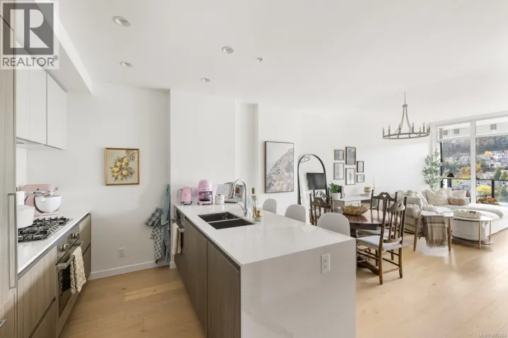 1413 2000 Hannington Rd, Langford, British Columbia V9B6R6