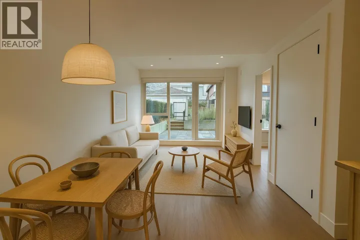 110 2235 E BROADWAY, Vancouver, British Columbia V5N0J5