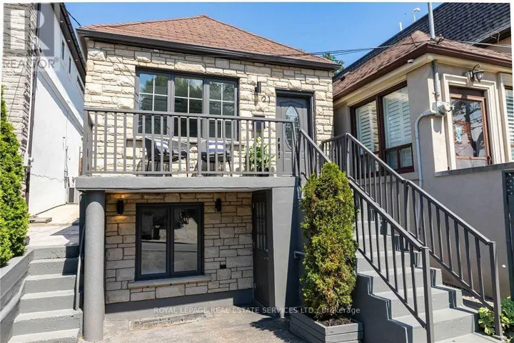 LOWER - 21 HAVERSON BOULEVARD, Toronto (Keelesdale-Eglinton West), Ontario M6M3J5