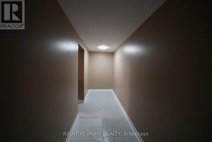 BASEMENT - 35 BECKETT (BASEEMENT) AVENUE, Toronto (Rustic), Ontario M6L2B3