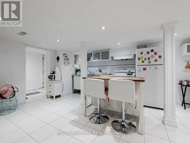 BASEMENT - 1069 COLLEGE STREET, Toronto (Little Portugal), Ontario M6H1B2