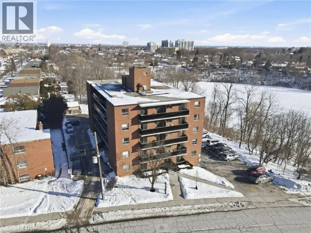 2373 KING Street E Unit# 38, Hamilton, Ontario L8K1X9