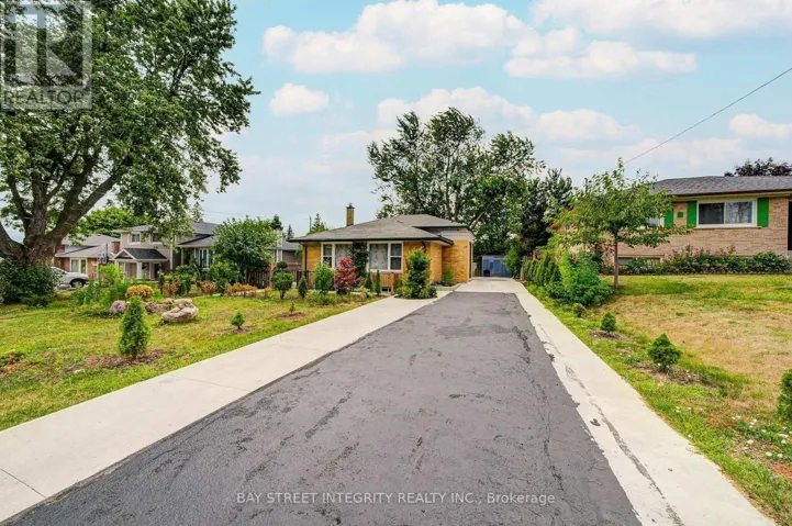 16 ARROWFLIGHT DRIVE, Markham (Bullock), Ontario L3P1S1