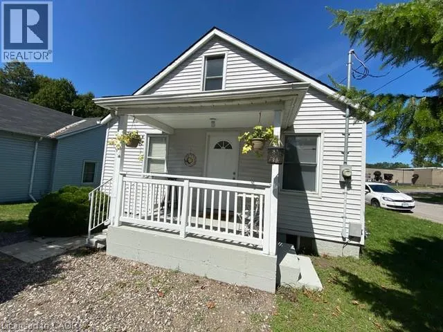13 SECOND Avenue E, Simcoe, Ontario N3Y2N8