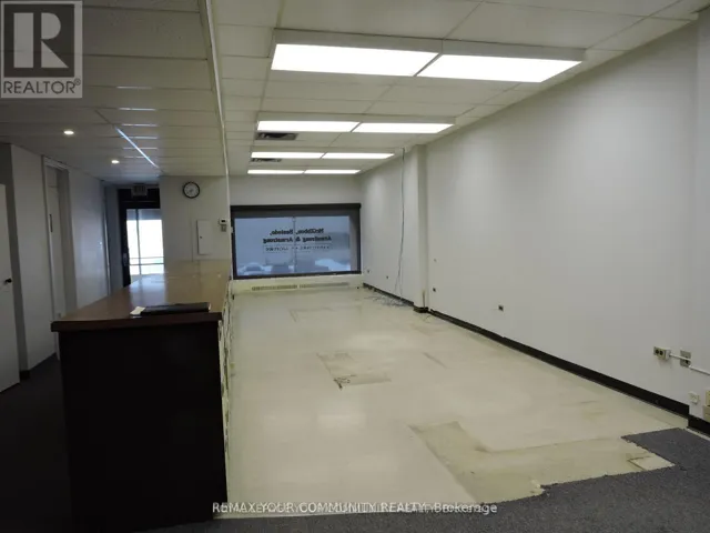 2ND. FL - 32 SIMCOE STREET S, Oshawa (Central), Ontario L1H4G2