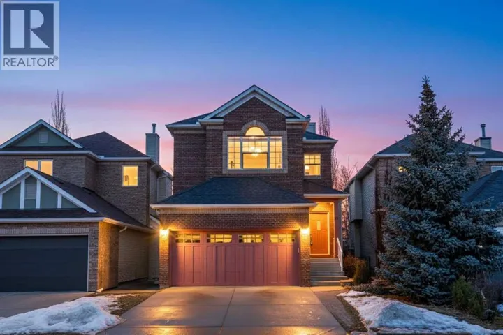 90 Discovery Ridge Gardens SW, Calgary, Alberta T3H5L7