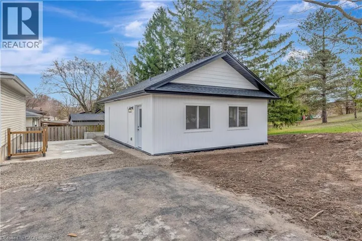 7 HILLSIDE Drive Unit# 3, Kitchener, Ontario N2E1R1