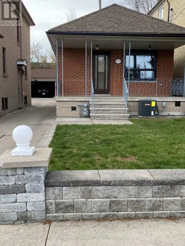 BASEMENT - 172 TIMES ROAD, Toronto (Briar Hill-Belgravia), Ontario M6B3M6