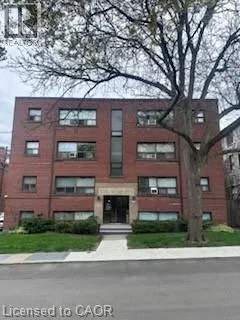 119 MACNAB Street Unit# 18, Hamilton, Ontario L9C3C2