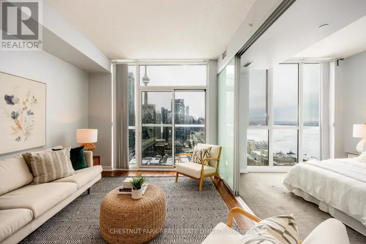 3903 - 75 QUEENS WHARF ROAD, Toronto (Waterfront Communities), Ontario M5V0J8