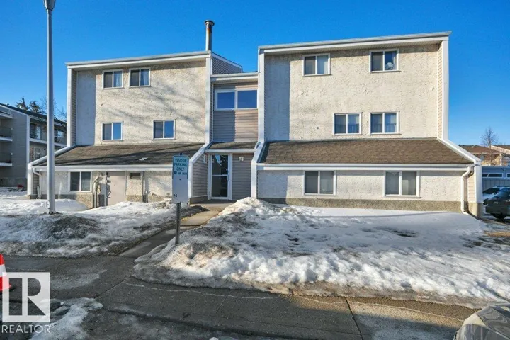 #3 7404 38 AV NW, Edmonton, Alberta T6K2P8