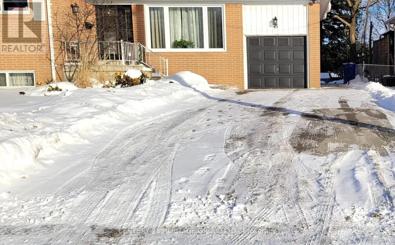 LOWER - 45 LEWIS DRIVE, Newmarket (Central Newmarket), Ontario L3Y1R6