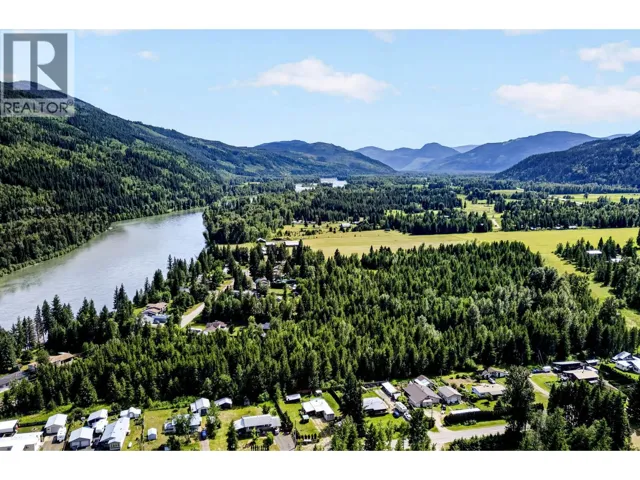 1231 THOMPSON Drive Lot# 1, Clearwater, British Columbia V0E1N2