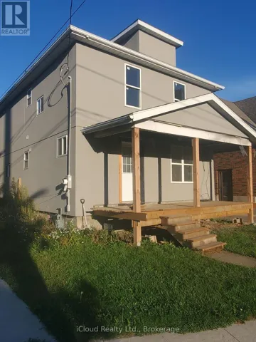 62 CURRIE STREET, St. Catharines (Facer), Ontario L2M5M8