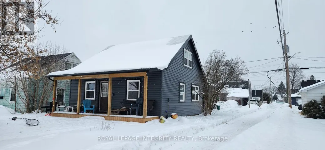 17 ROOSEVELT DRIVE, Smiths Falls, Ontario K7A3J7