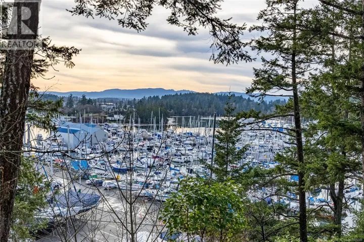 11064 Kittiwake Pl, North Saanich, British Columbia V8L5J3