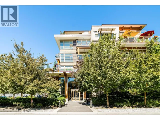 406 3606 ALDRECREST DRIVE, North Vancouver, British Columbia V7G0A3