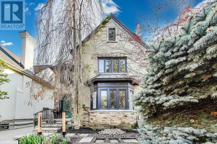202 FOREST HILL ROAD, Toronto (Forest Hill South), Ontario M5P2N4