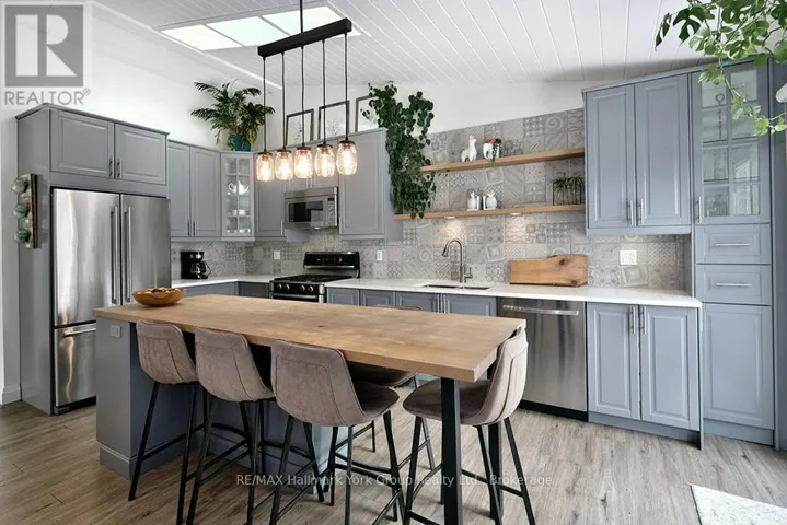 105 - 150 VICTORIA STREET S, Blue Mountains, Ontario N0H2P0