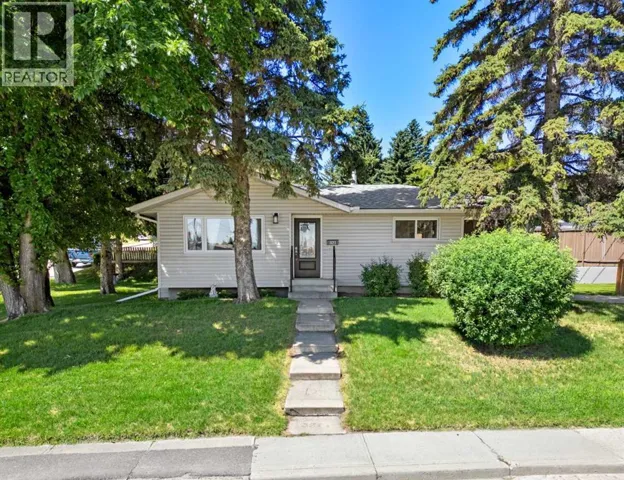 321 Haddon Road SW, Calgary, Alberta T2V2Z4