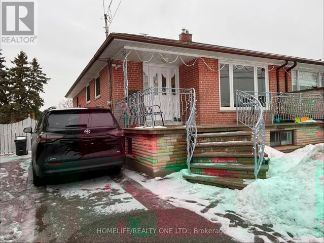 77 NEWLIN CRESCENT, Toronto (Glenfield-Jane Heights), Ontario M3L1X5