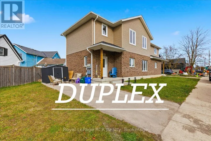 38 COBOURG LANE, Stratford, Ontario N5A1E7
