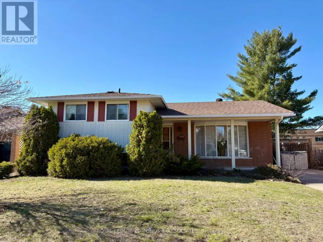 20 MAPLE AVENUE, Petawawa, Ontario K8H2Y5
