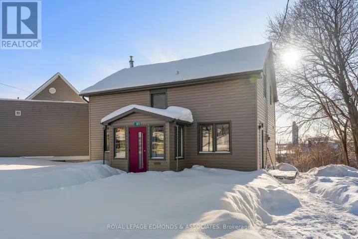 1855 BEACHBURG ROAD, Whitewater Region, Ontario K0J1C0