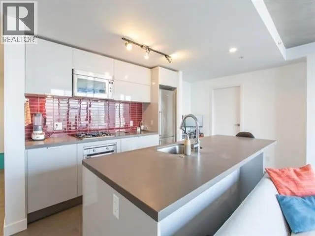 1203 108 W CORDOVA STREET, Vancouver, British Columbia V6B0G6