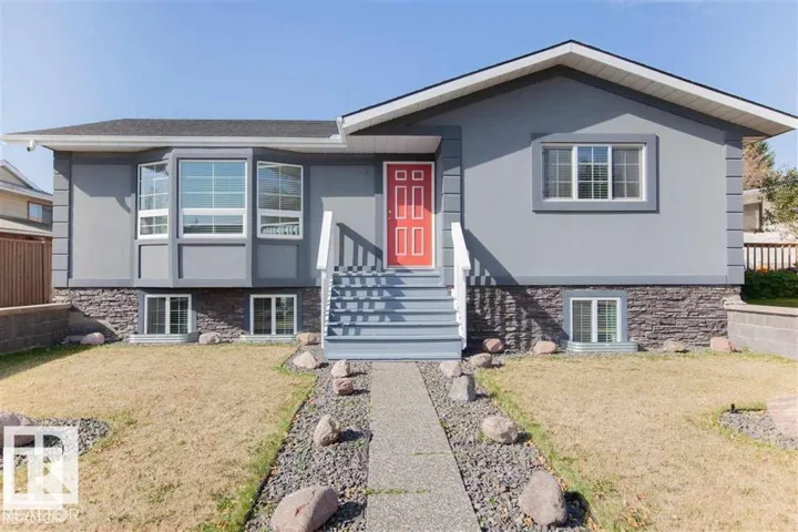 17208 106 ST NW, Edmonton, Alberta T5X3G8