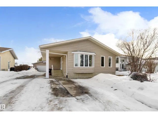 4423 18 AV NW, Edmonton, Alberta T6L2S5
