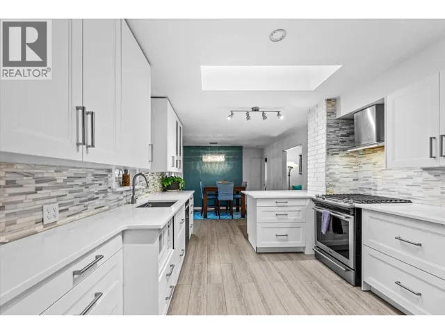 13614 SPENCER Avenue, Summerland, British Columbia V0H1Z0