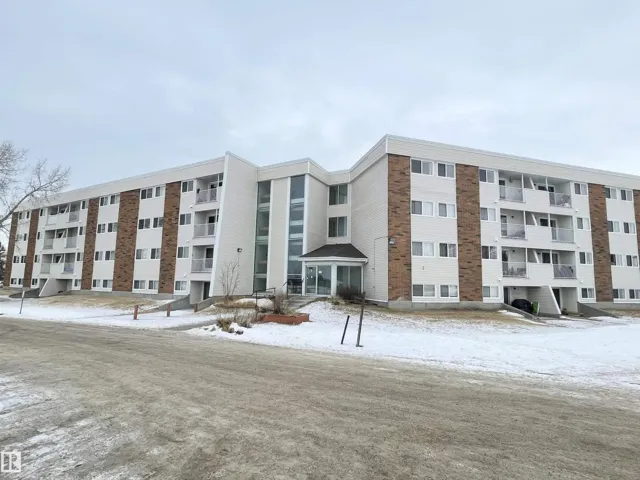 #44 11265 31 AV NW, Edmonton, Alberta T6J3V7