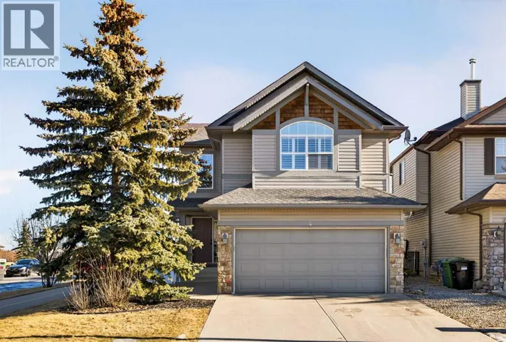 4 Cougarstone Square SW, Calgary, Alberta T3H5J3