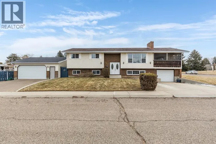 1919 9 Avenue NE, Medicine Hat, Alberta T1C1L4