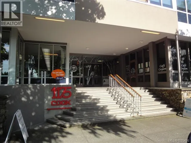 111 1175 Cook St, Victoria, British Columbia V8V4A1