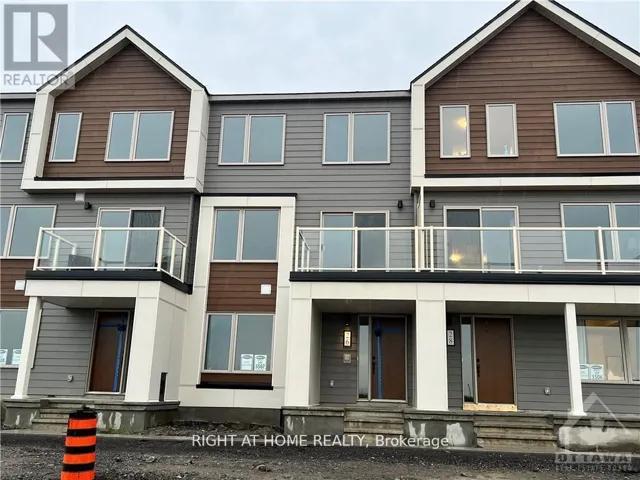 26 LIMNOS LANE, Ottawa, Ontario K2S0V5