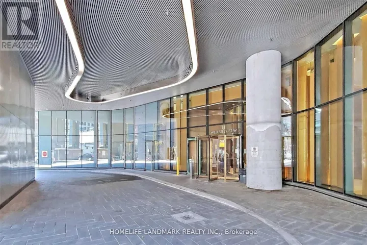 4710 - 11 WELLESLEY STREET W, Toronto (Bay Street Corridor), Ontario M4Y1E8