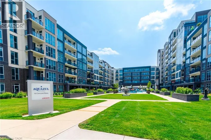 16 CONCORD Place Unit# 322, Grimsby, Ontario L3M0J1