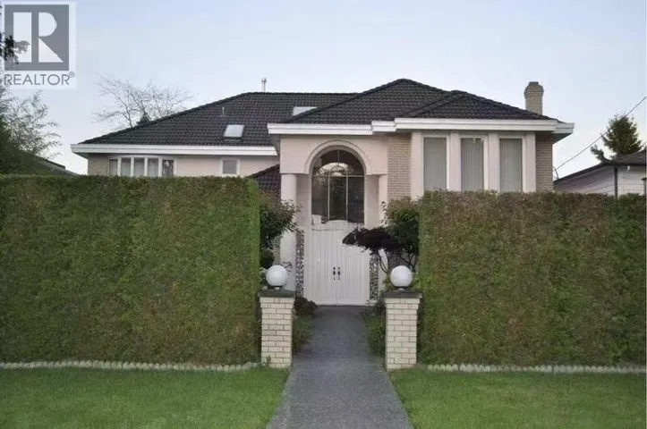 10600 RAILWAY AVENUE, Richmond, British Columbia V7E2B8