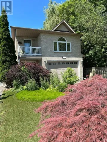 276 SHERIDAN COURT, Newmarket (Gorham-College Manor), Ontario L3Y8P9