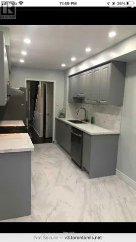 73 - 6050 BIDWELL TRAIL, Mississauga (East Credit), Ontario L5V1V6
