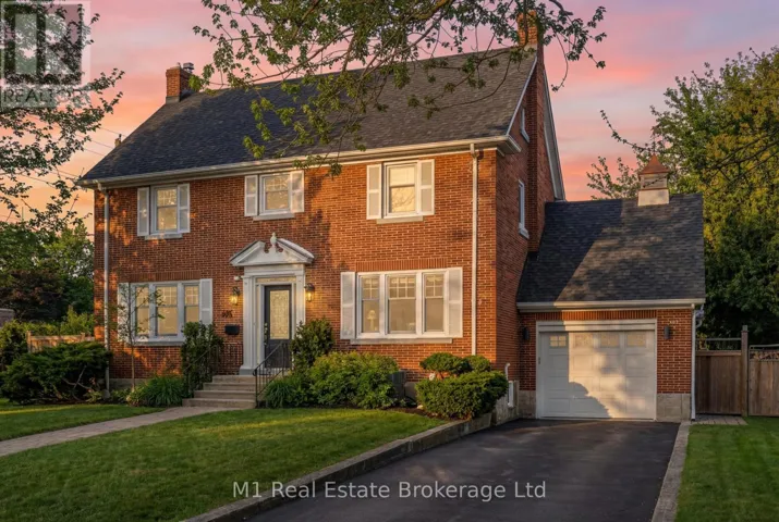 695 TOWER STREET S, Centre Wellington (Fergus), Ontario N1M2R1