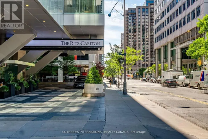 2301 - 183 WELLINGTON STREET W, Toronto (Waterfront Communities), Ontario M5V0A1