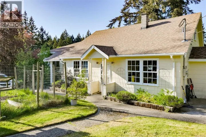 2035 Herd Rd, Duncan, British Columbia V9L5W3