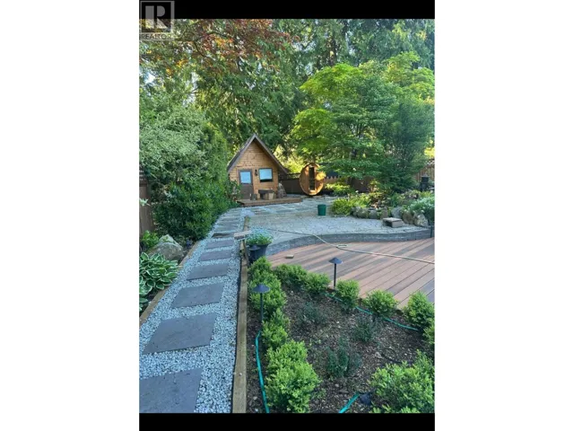 2626 SPURAWAY AVENUE, Coquitlam, British Columbia V3C4K5