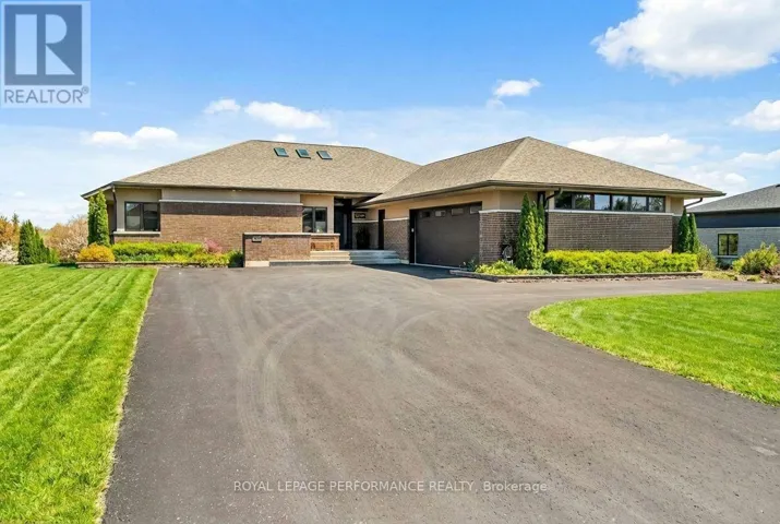 19 GEORGE PATRICK DRIVE, South Stormont, Ontario K0C1P0