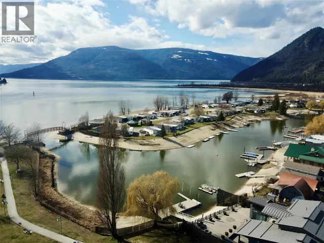 1455 Silver Sands Road Unit# 17, Sicamous, British Columbia V0E2V0