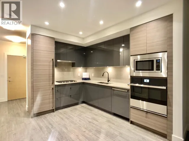 418 3438 SAWMILL CRESCENT, Vancouver, British Columbia V5S0E3