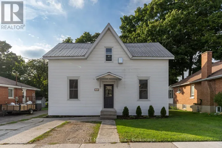 UPPER - 276 EDWARD STREET, North Huron (Wingham), Ontario N0G2W0